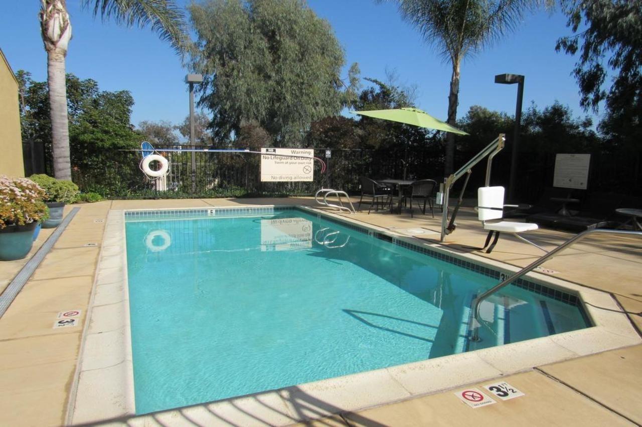 Hampton North San Diego County Hotel 3*